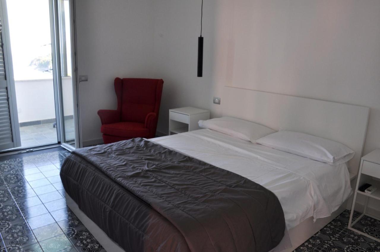 Calise Guest House Procida Ngoại thất bức ảnh