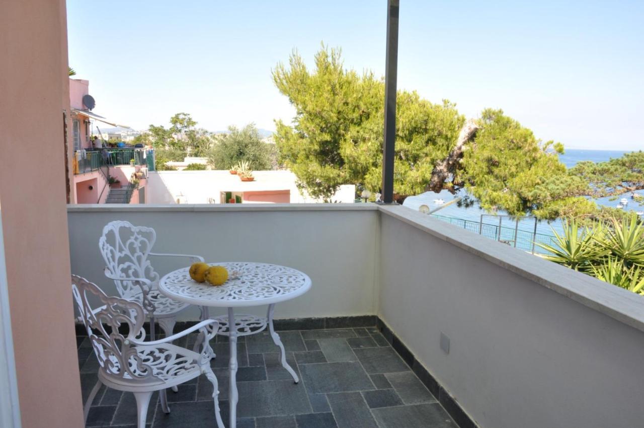 Calise Guest House Procida Ngoại thất bức ảnh